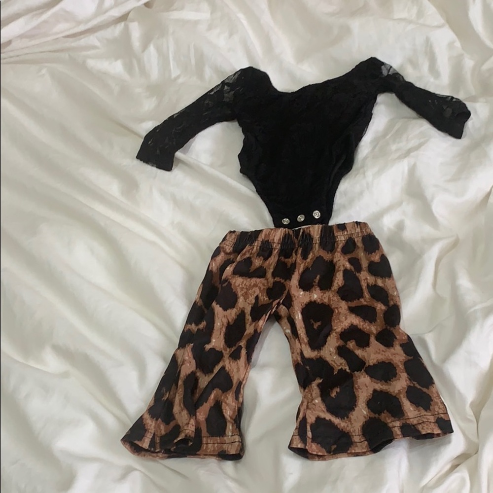 Two piece set